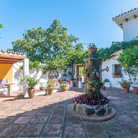 Siete Colchones A Rustic Andalusian بيت للعطل