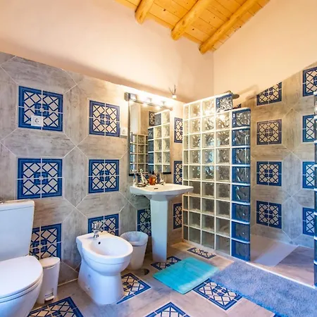 Siete Colchones A Rustic Andalusian بيت للعطل *